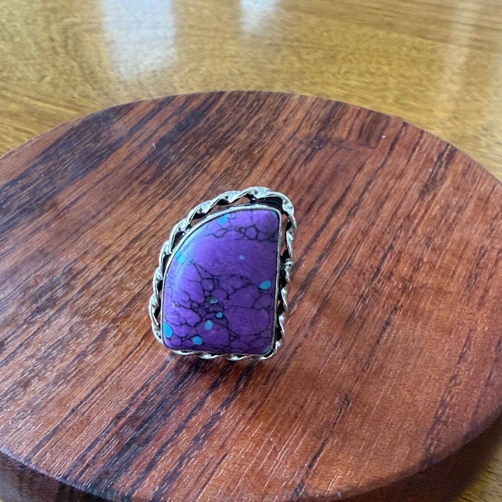 Sugilite  ring